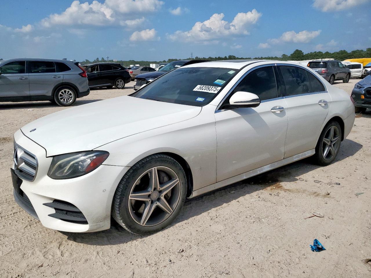 2017 Mercedes-Benz E 300 на продаже в Houston, TX - Normal Wear