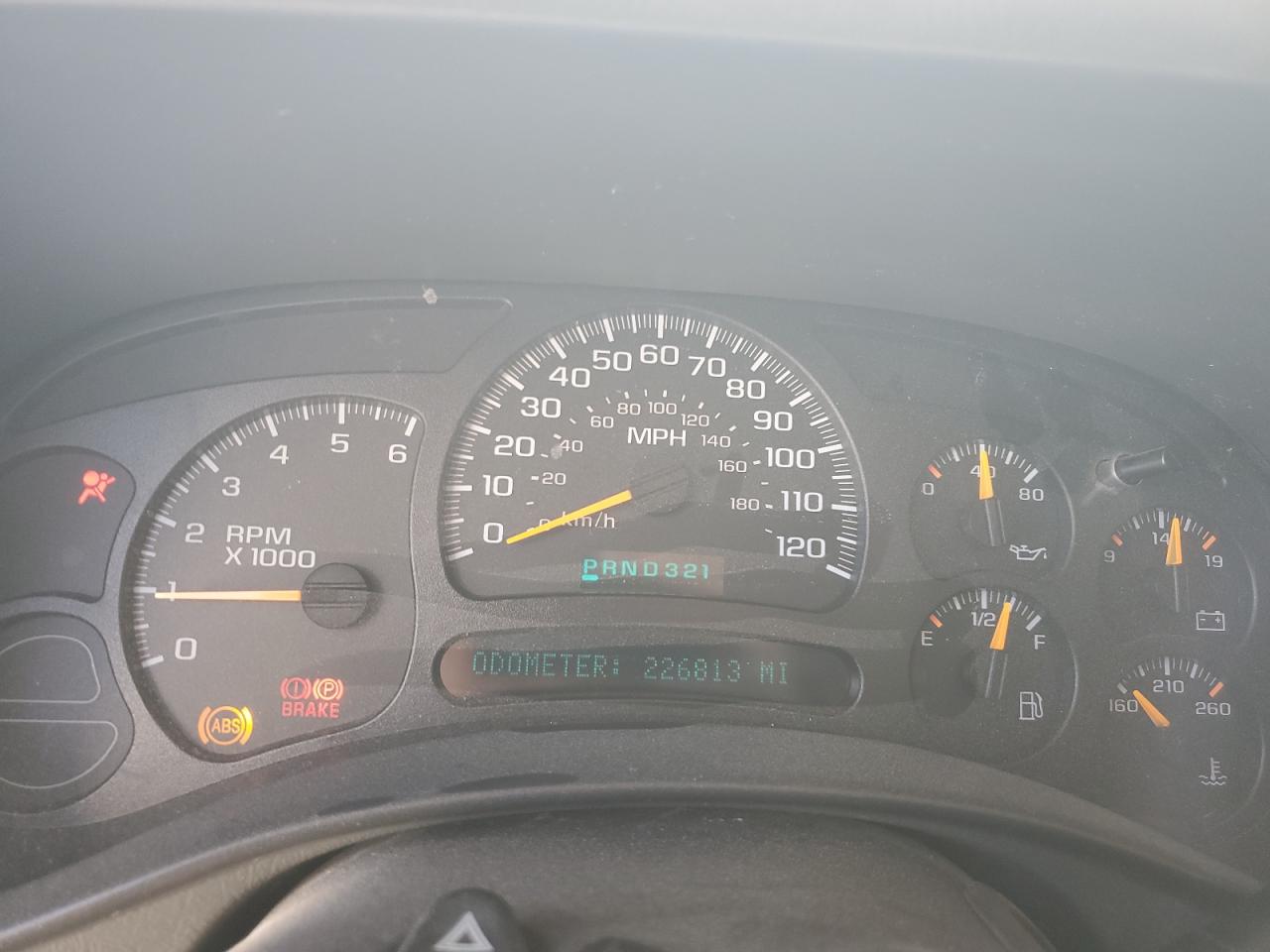 2005 GMC New Sierra K1500 VIN: 2GTEK19B451369935 Lot: 56320915