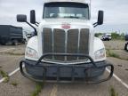 2019 Peterbilt 579 Semi Truck for Sale in Woodhaven, MI - Minor Dent/Scratches