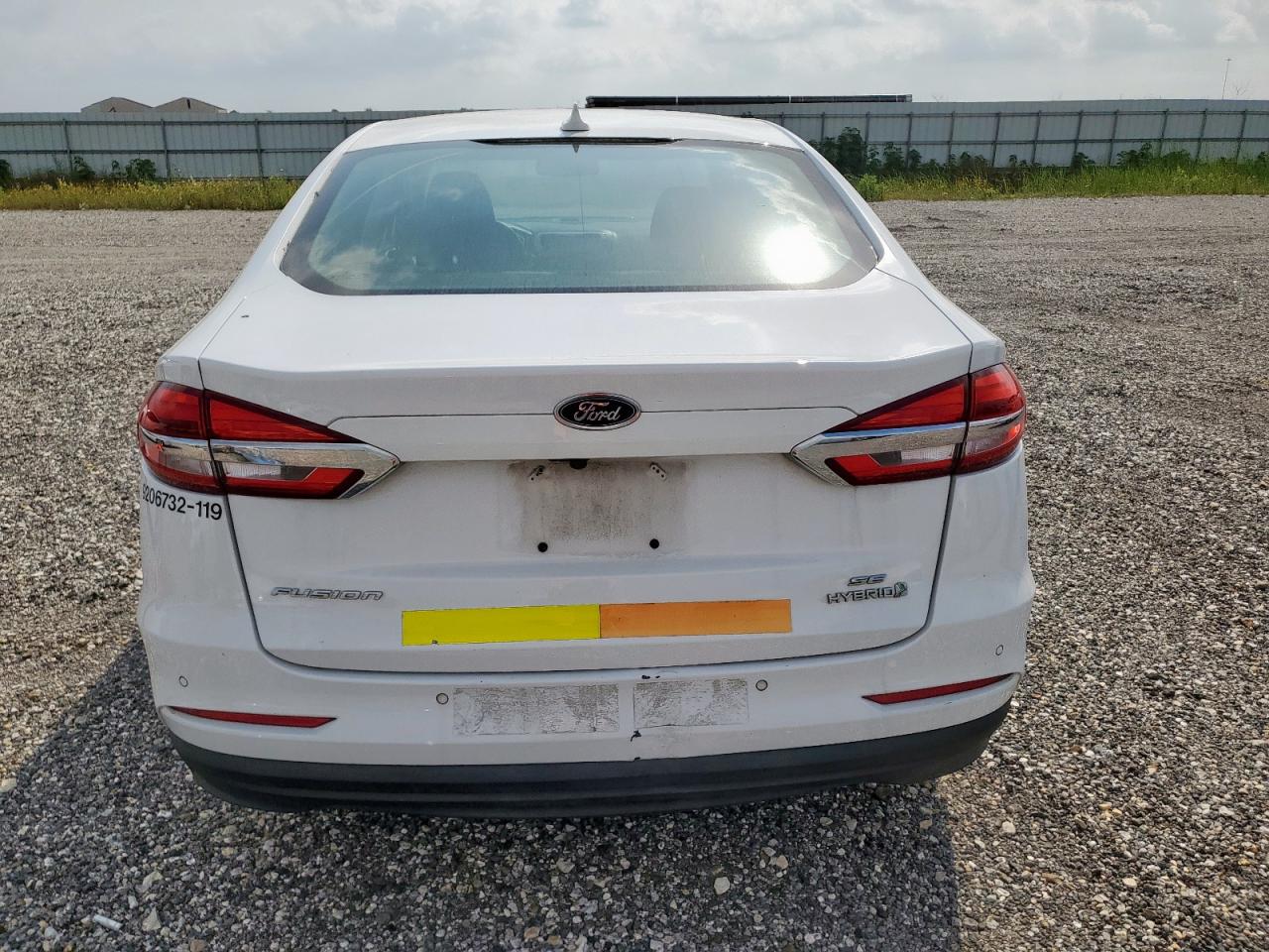 2019 Ford Fusion Se VIN: 3FA6P0LU1KR124887 Lot: 54038115