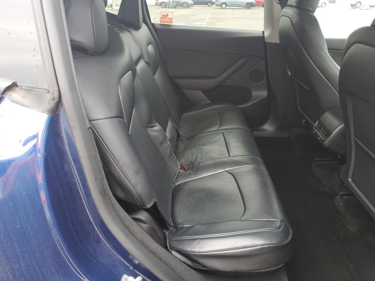 2023 Tesla Model Y VIN: 7SAYGDEE7PF893695 Lot: 56712845