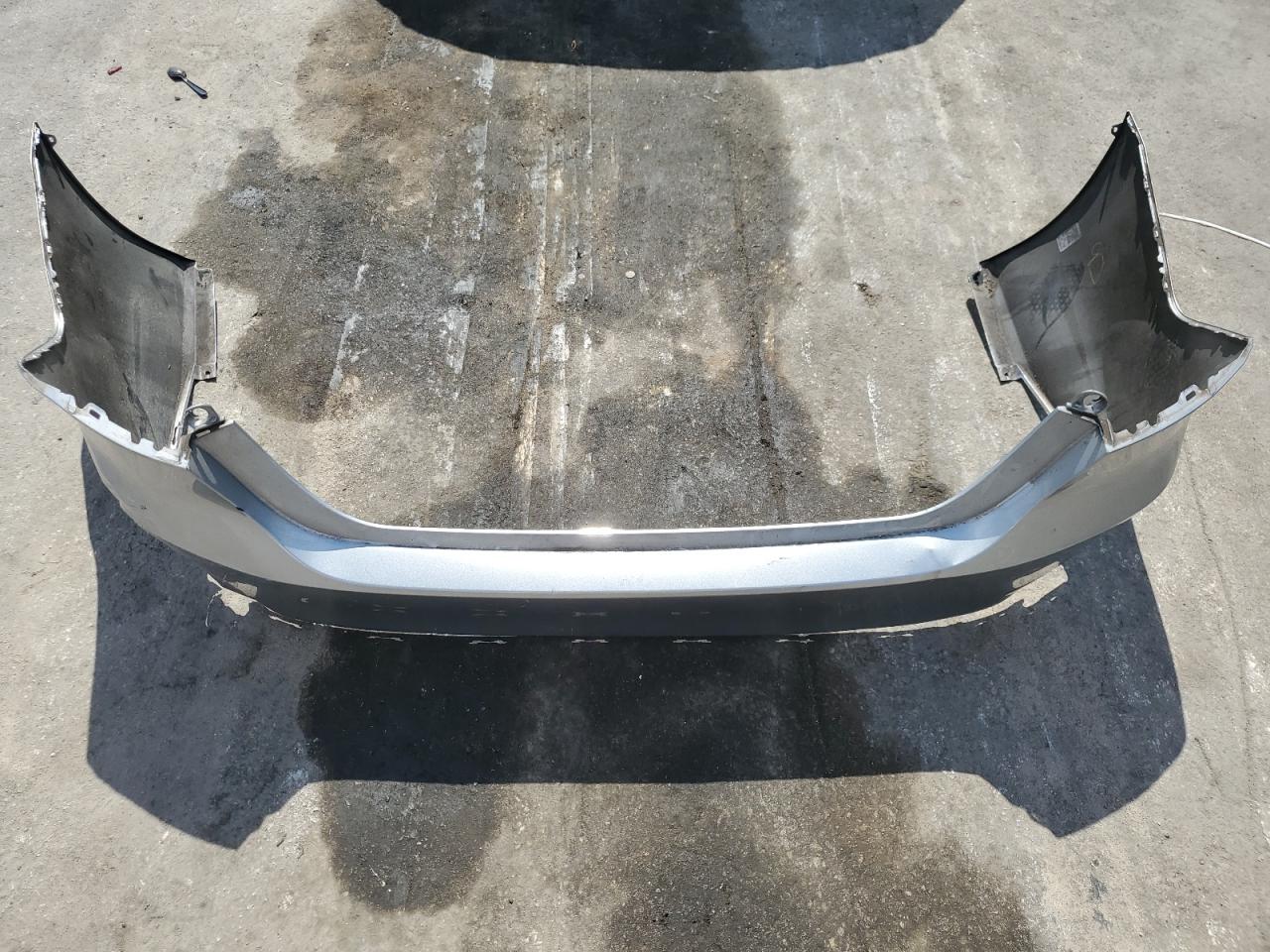 2020 Toyota Camry Le VIN: 4T1C11AK3LU924666 Lot: 57117785