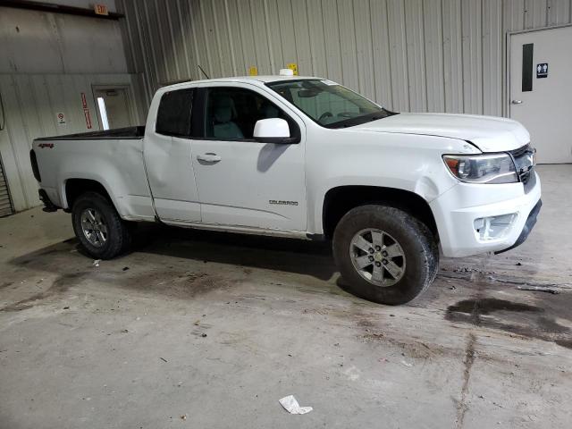 Pickups CHEVROLET COLORADO 2016 White