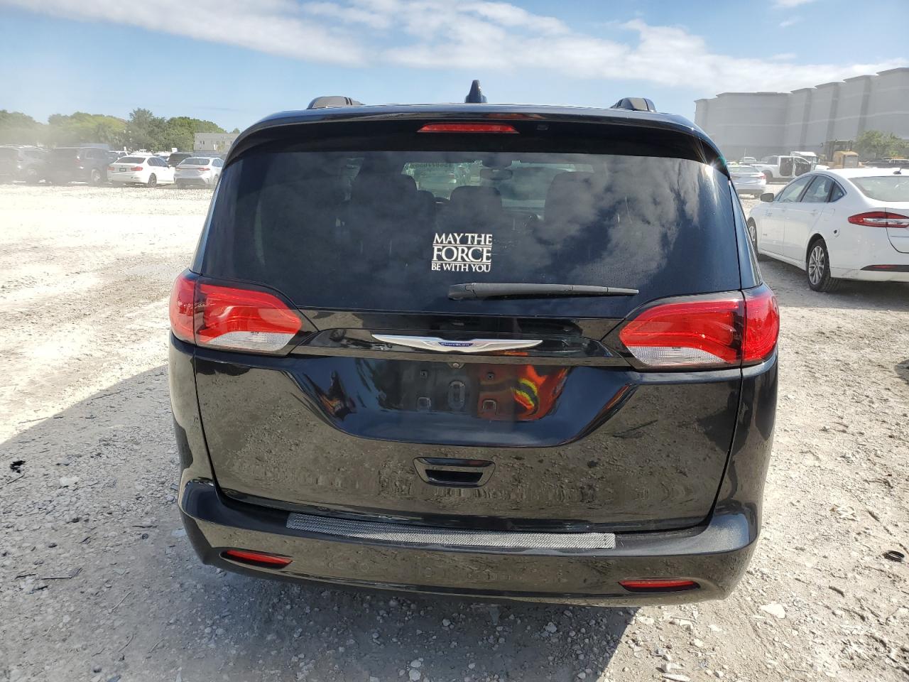 2020 Chrysler Voyager Lxi VIN: 2C4RC1DG7LR163251 Lot: 56877655