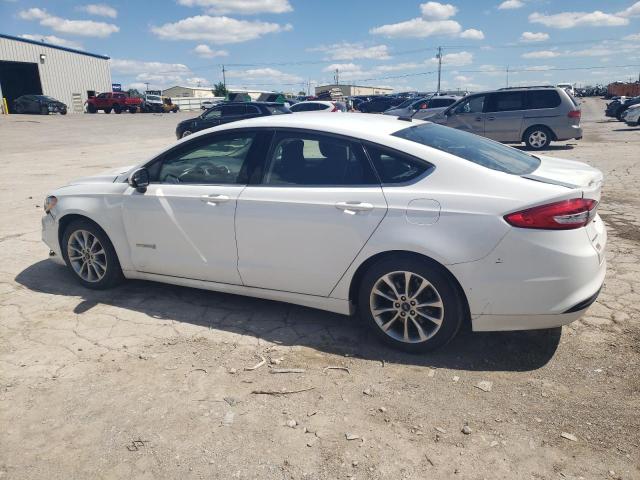  FORD FUSION 2017 Белы