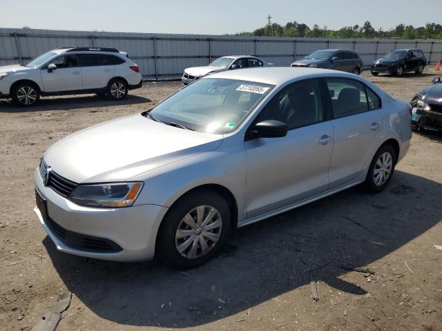  VOLKSWAGEN JETTA 2013 Srebrny