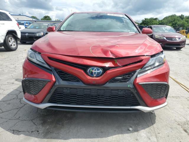  TOYOTA CAMRY 2022 Czerwony