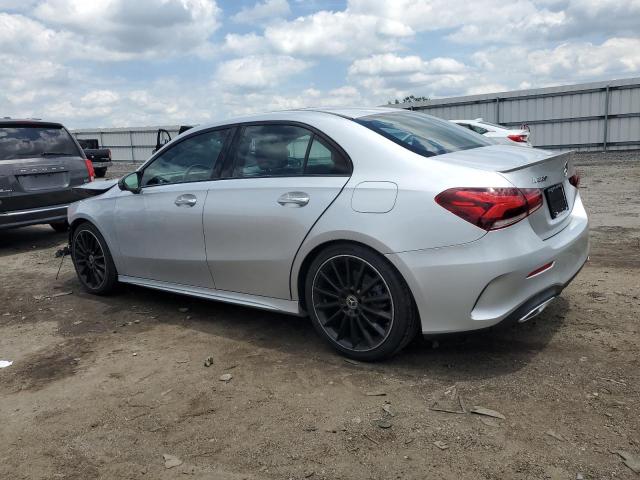  MERCEDES-BENZ A-CLASS 2021 Серый