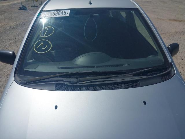 2002 TOYOTA YARIS GLS