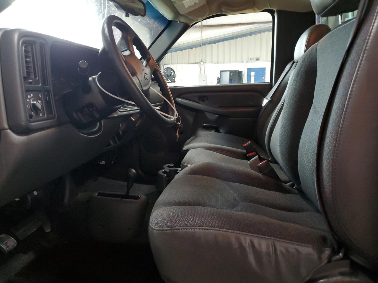 2005 Chevrolet Silverado K1500 VIN: 1GCEK14X35Z195799 Lot: 56669365