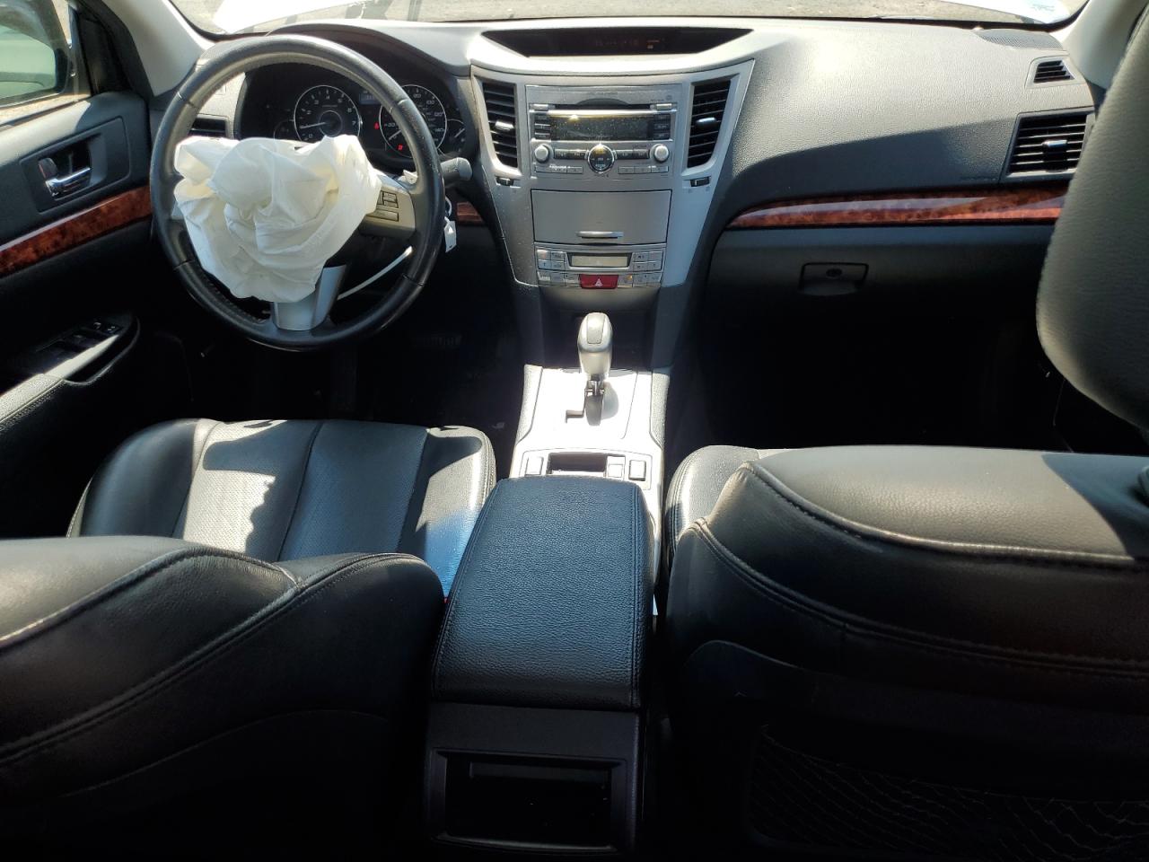 2011 Subaru Legacy 2.5I Limited VIN: 4S3BMBK68B3260478 Lot: 56486125