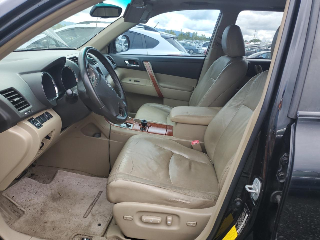 2008 Toyota Highlander Limited VIN: JTEES42A282000252 Lot: 55836995