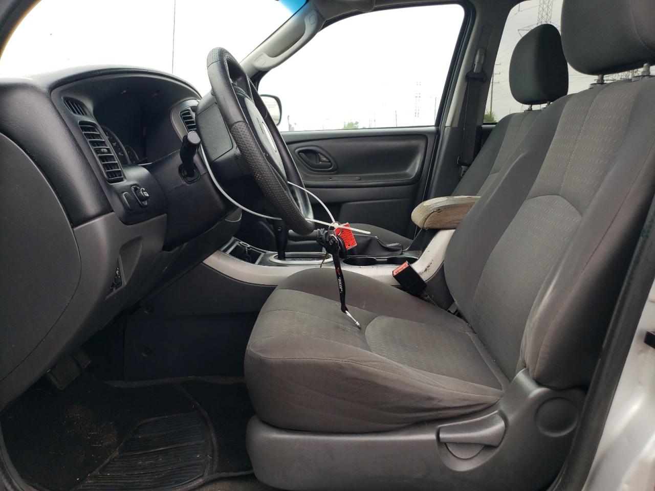 2008 Mazda Tribute I VIN: 4F2YZ02Z16KM11781 Lot: 58842175