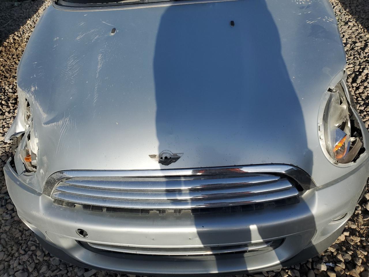 2011 Mini Cooper VIN: WMWSU3C52BT094502 Lot: 56579965