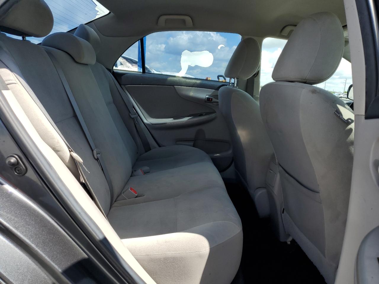 2013 Toyota Corolla Base VIN: 2T1BU4EE7DC927548 Lot: 56960495