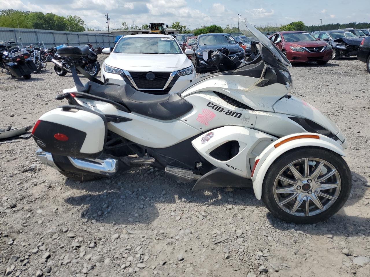 2013 Can-Am Spyder Roadster St zu verkaufen in Montgomery, AL - Rollover