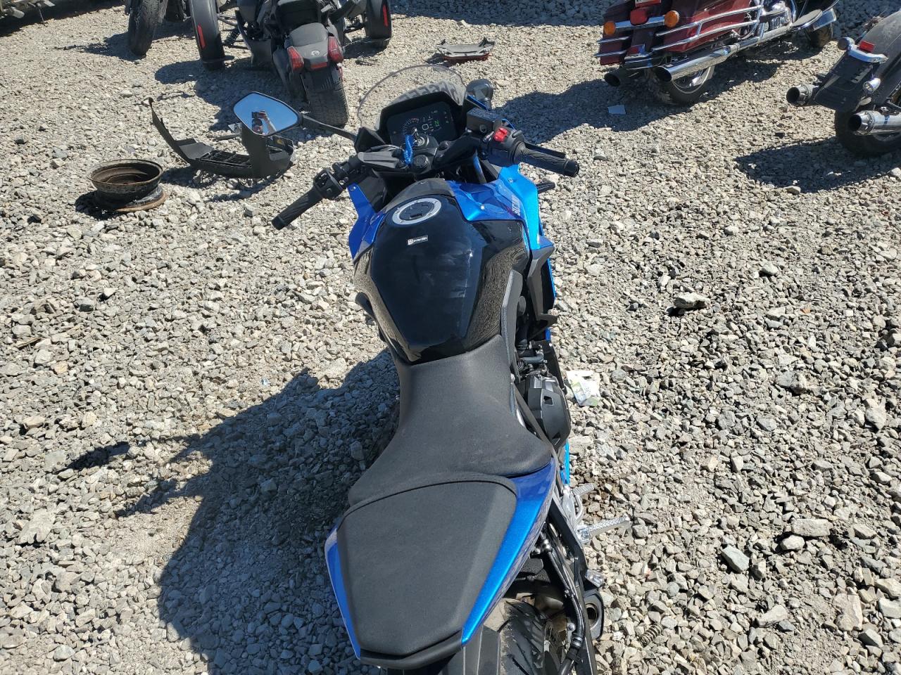 2025 Suzuki Gsx800 F VIN: JS1EM13B5S7100600 Lot: 56655515