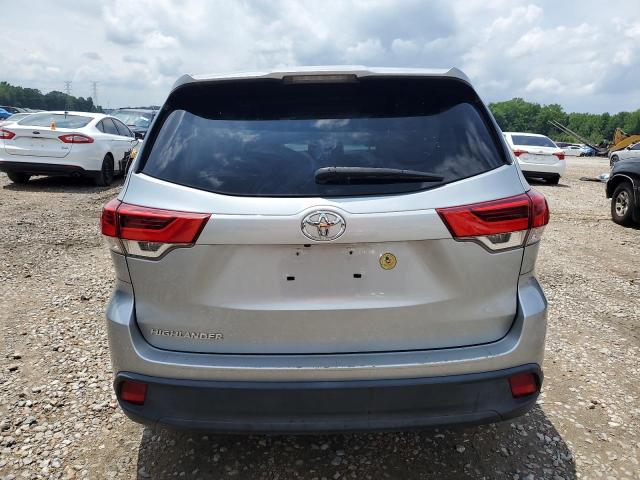  TOYOTA HIGHLANDER 2019 Srebrny