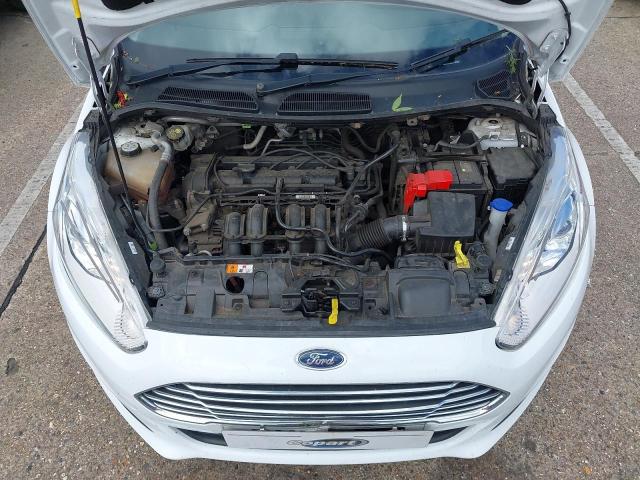 2015 FORD FIESTA ZET