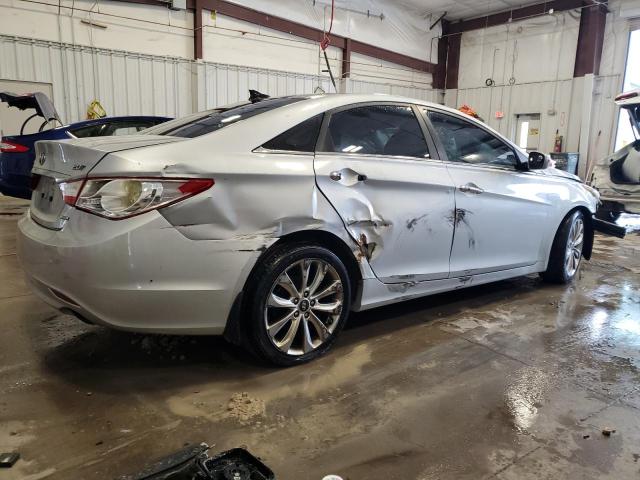  HYUNDAI SONATA 2012 Серебристый