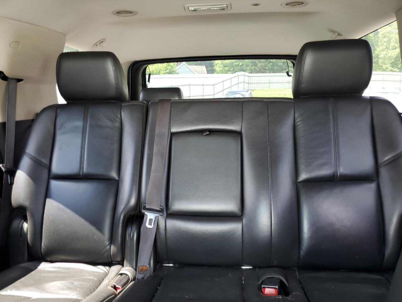 2011 Chevrolet Tahoe C1500 Lt VIN: 1GNSCBE06BR238235 Lot: 56978795