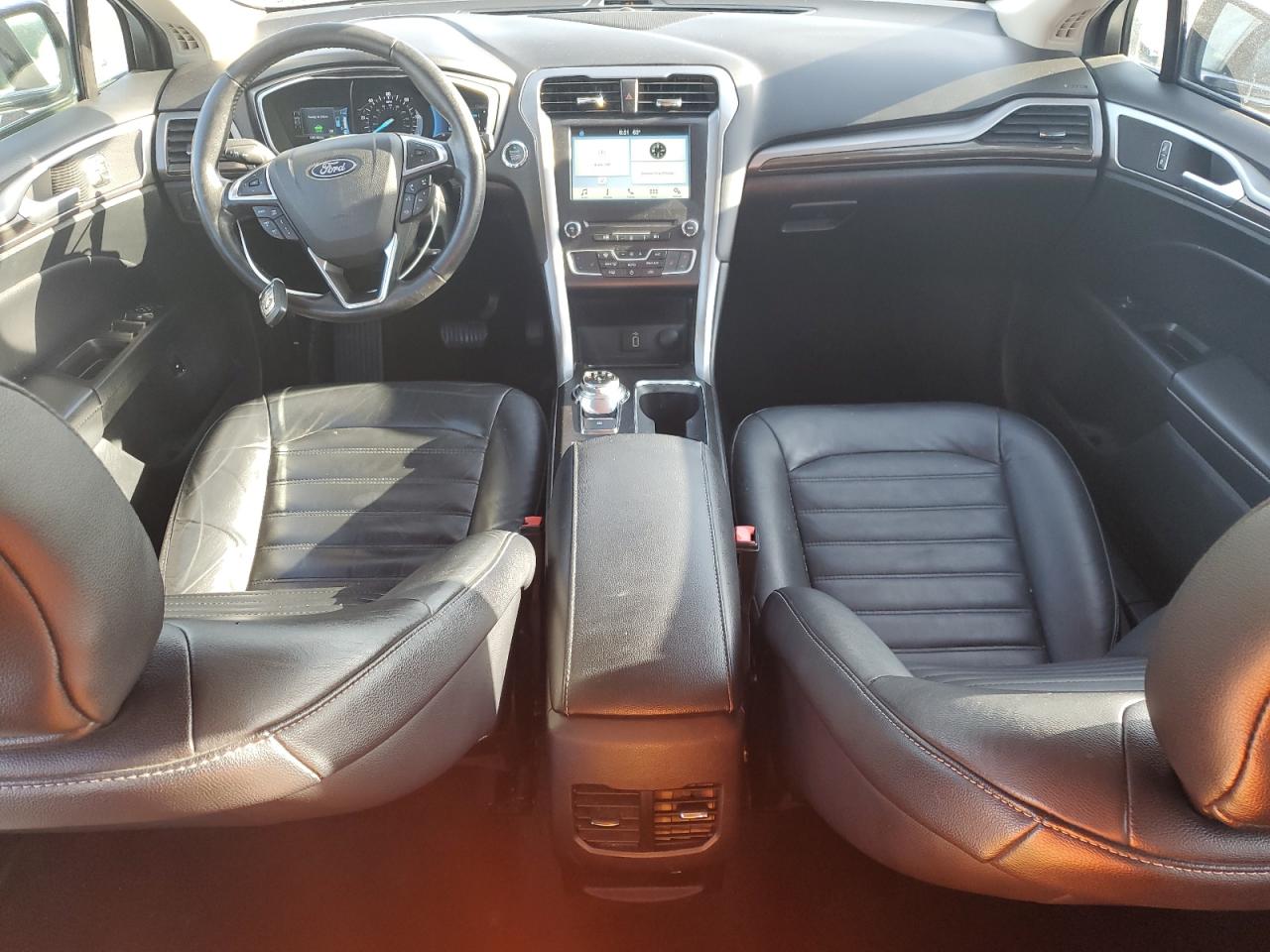 2018 Ford Fusion Se Hybrid VIN: 3FA6P0LUXJR278643 Lot: 54025475