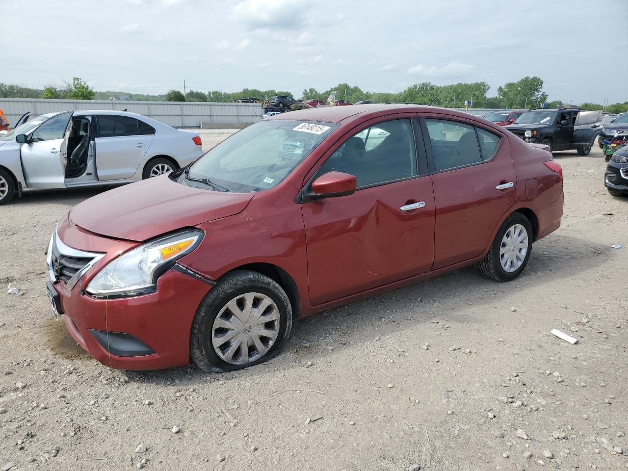 2019 Nissan Versa S იყიდება Kansas City-ში, KS - Front End