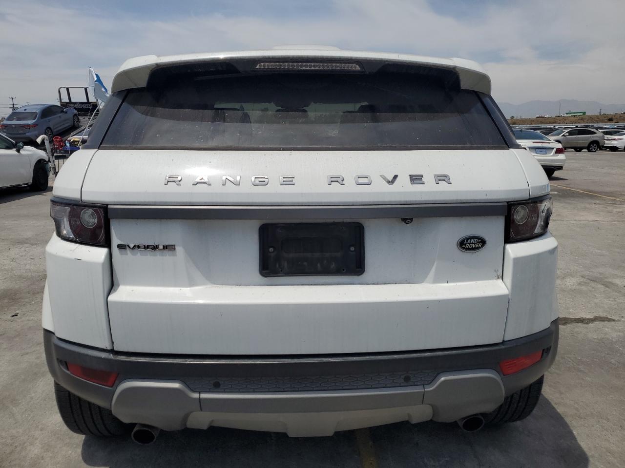 2015 Land Rover Range Rover Evoque Pure Premium VIN: SALVR2BG1FH983677 Lot: 57366145