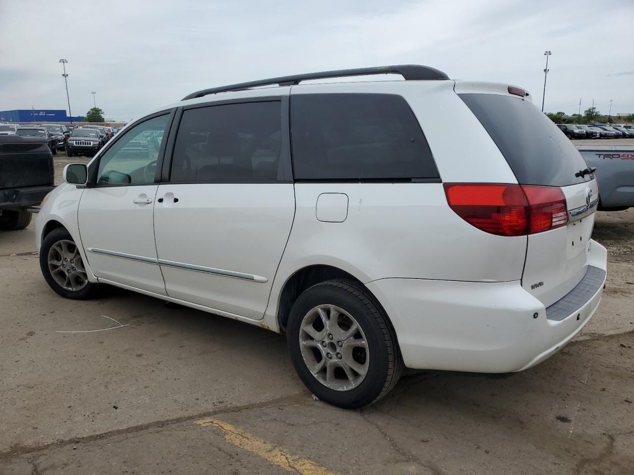 2005 Toyota Sienna Xle white van gas 5TDZA22C25S370815 photo #3