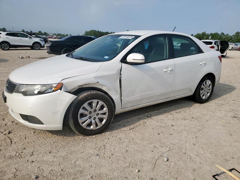 Sedans KIA FORTE 2013 Biały