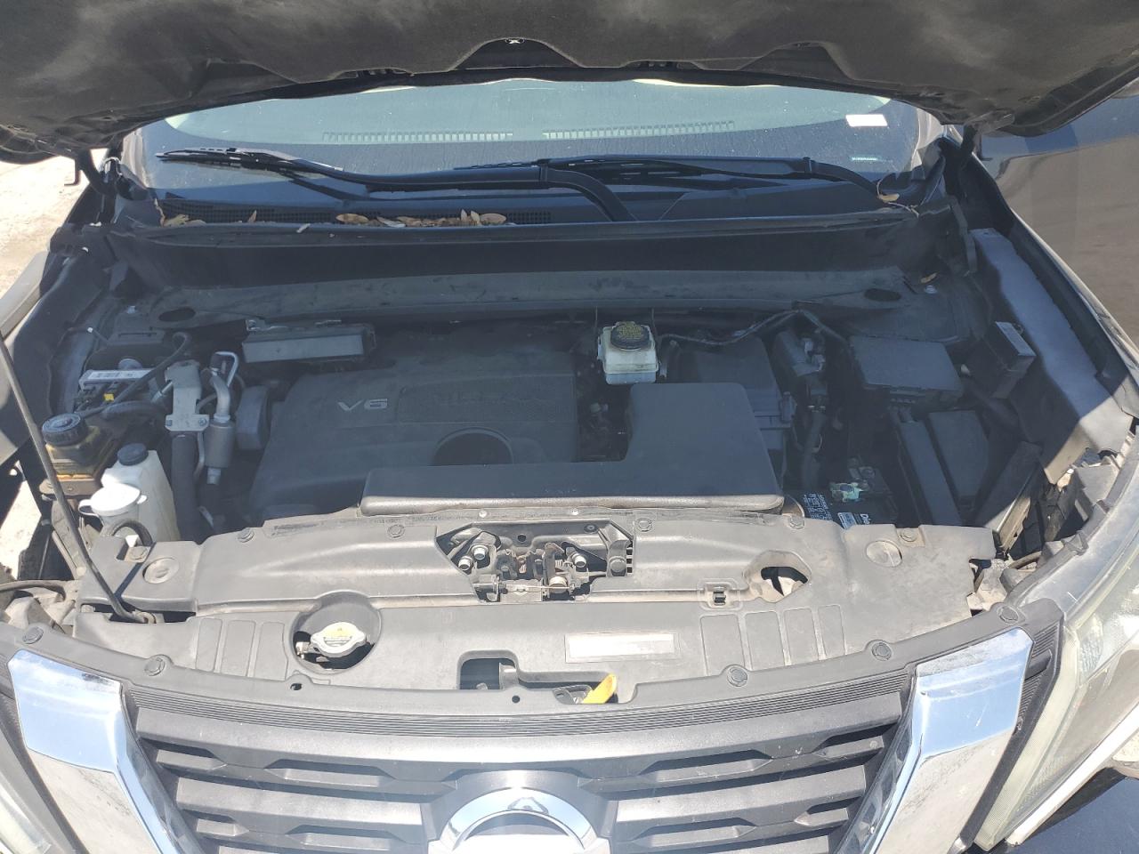 2018 Nissan Pathfinder S VIN: 5N1DR2MN0JC629021 Lot: 57286605