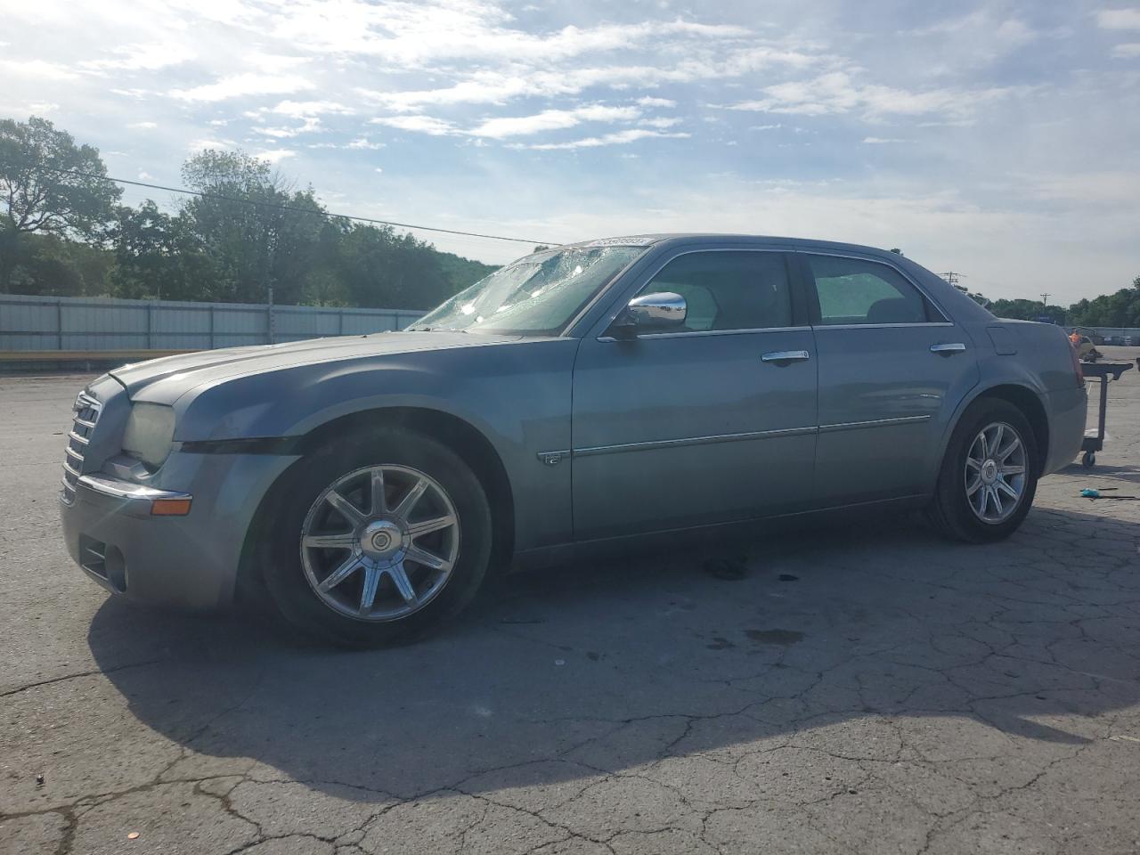 2006 Chrysler 300C იყიდება Lebanon-ში, TN - Top/Roof