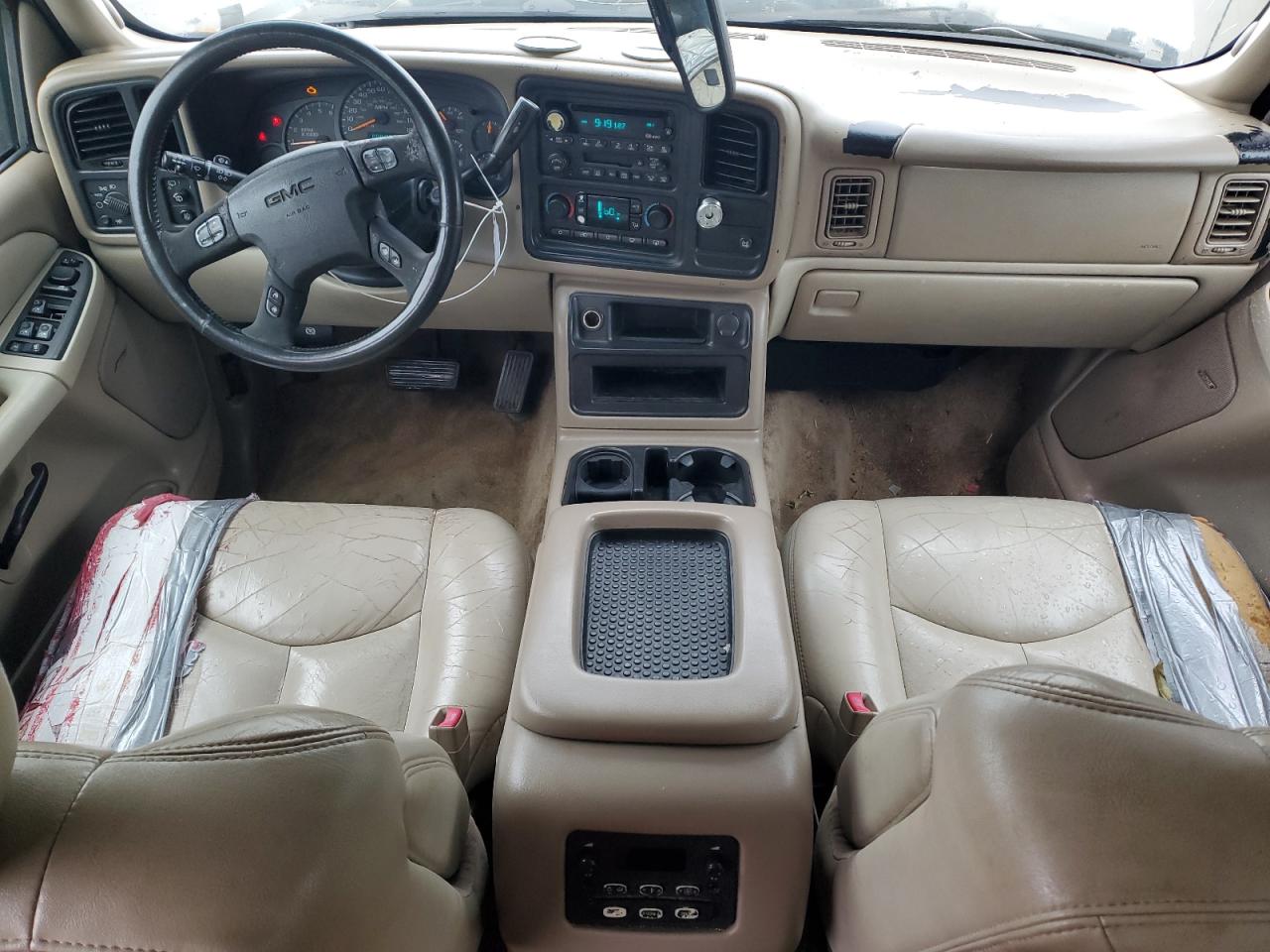 2003 GMC Yukon Xl C1500 VIN: 3GKEC16Z03G330122 Lot: 57887445