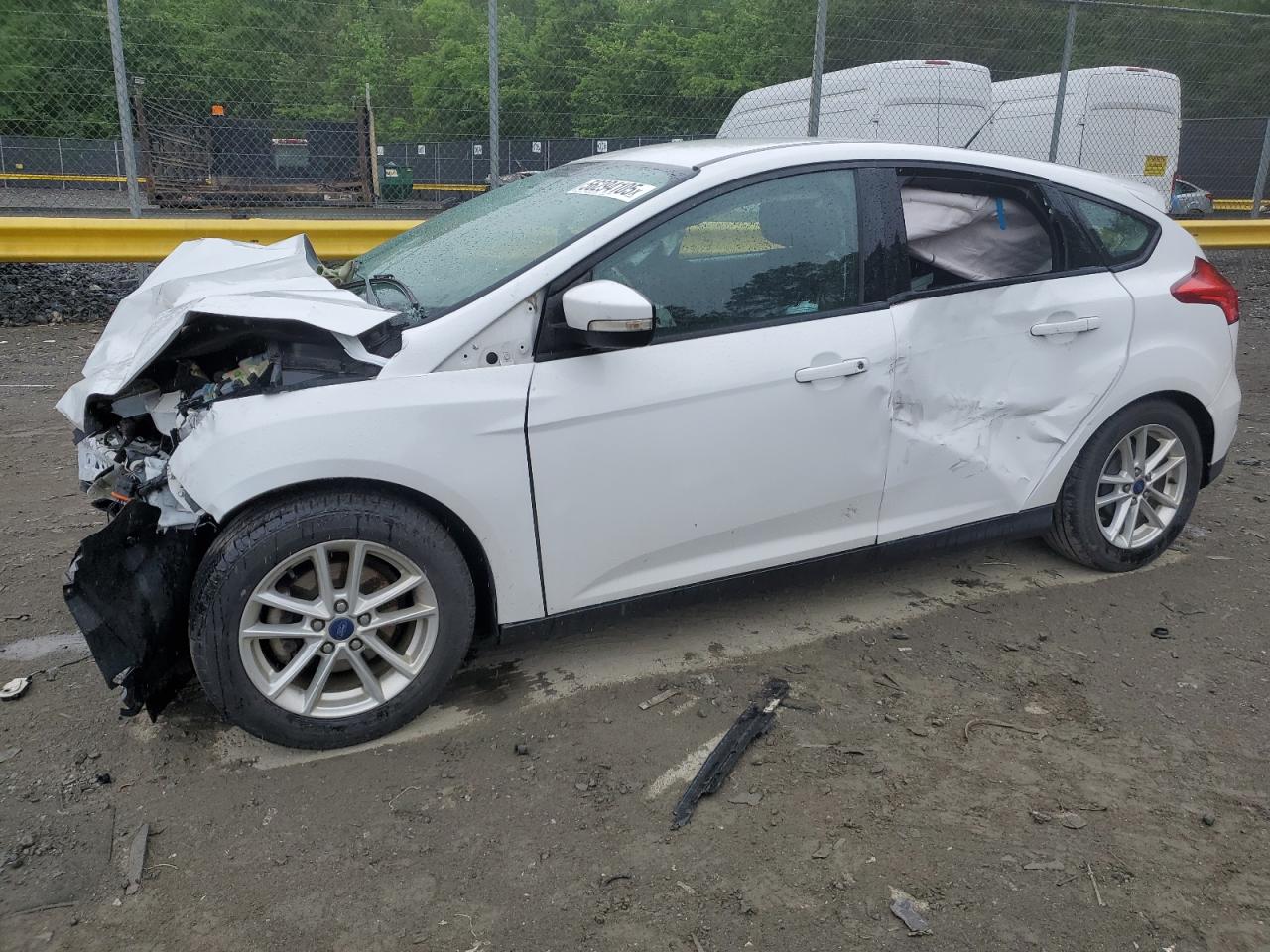 2016 Ford Focus Se продається в Waldorf, MD - Front End