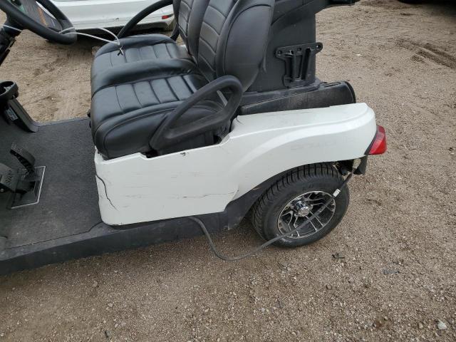 2022 CLUB GOLF CART  