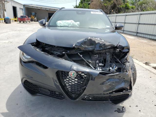  ALFA ROMEO STELVIO 2022 Black