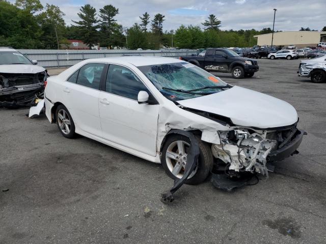  TOYOTA CAMRY 2012 Белый