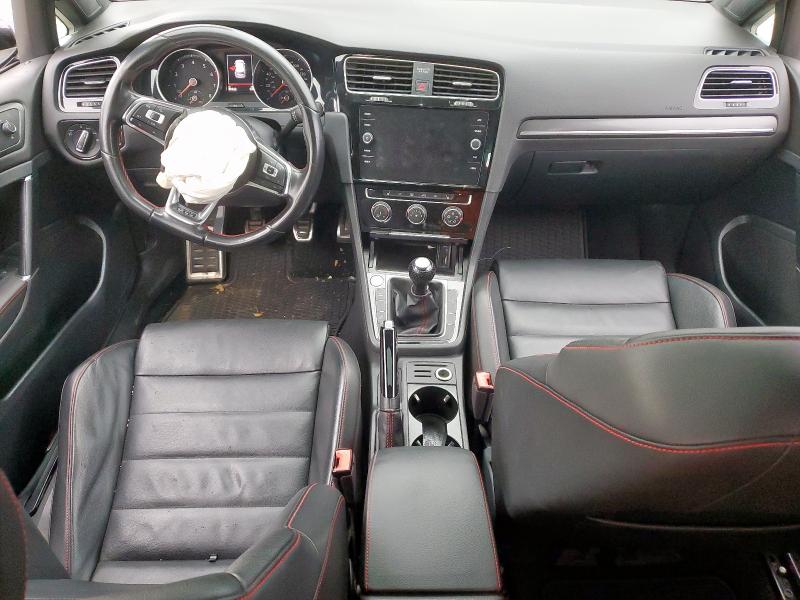  VOLKSWAGEN GTI 2018 Черный