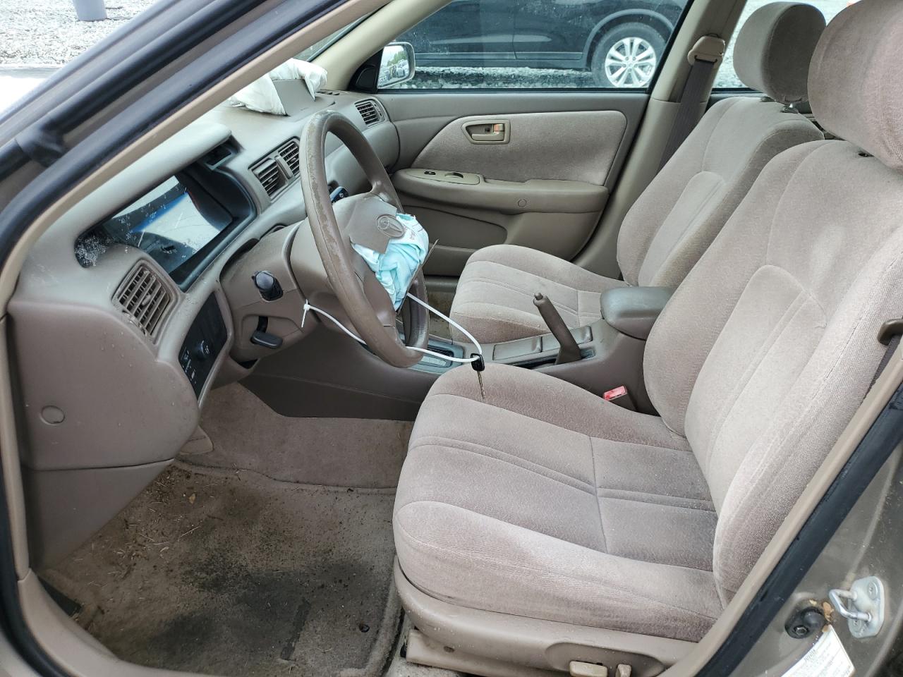 1999 Toyota Camry Ce VIN: 4T1BG22K8XU522288 Lot: 56928325
