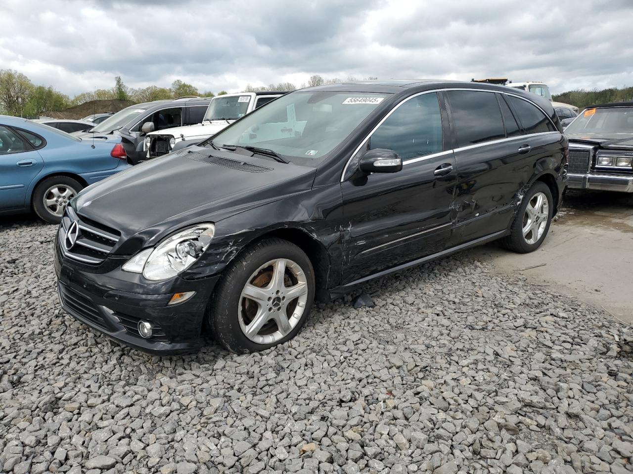 2009 Mercedes-Benz R 350 4Matic იყიდება Duryea-ში, PA - Front End