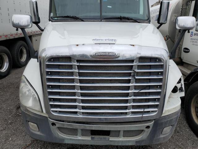 2016 FREIGHTLINER CASCADIA 125   