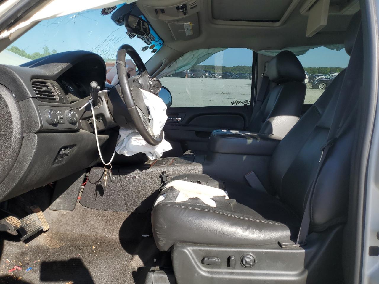 2011 Chevrolet Tahoe K1500 Ltz VIN: 1GNSKCE05BR145571 Lot: 58055295
