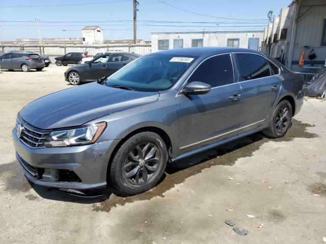  VOLKSWAGEN PASSAT 2017 Серый