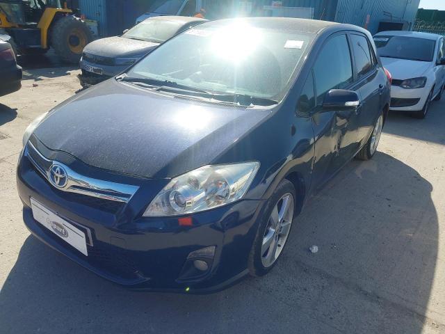 TOYOTA AURIS HYBR 2010