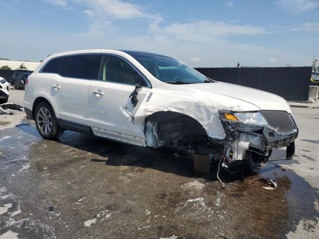  LINCOLN MKT 2016 White