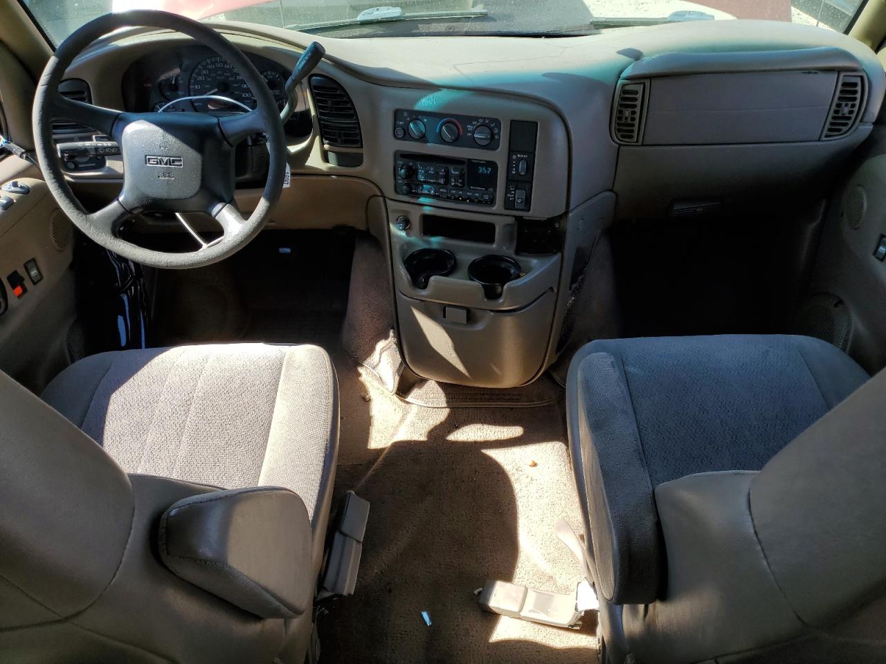 2002 GMC Safari Xt VIN: 1GKDM19X82B504075 Lot: 56371455