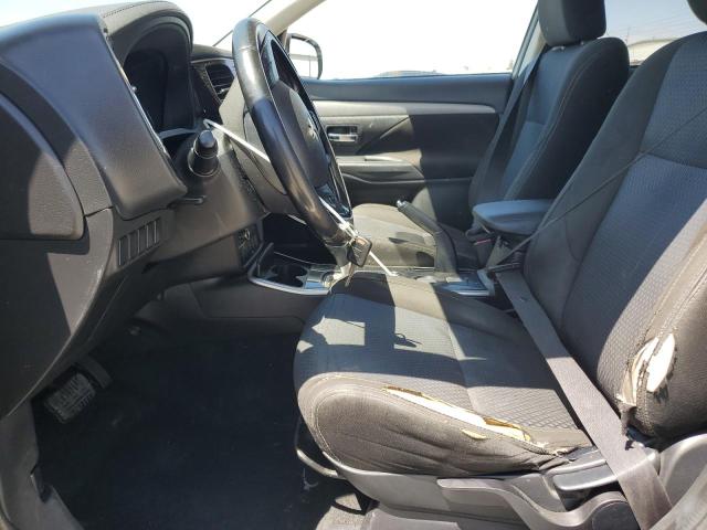  MITSUBISHI OUTLANDER 2017 Белый