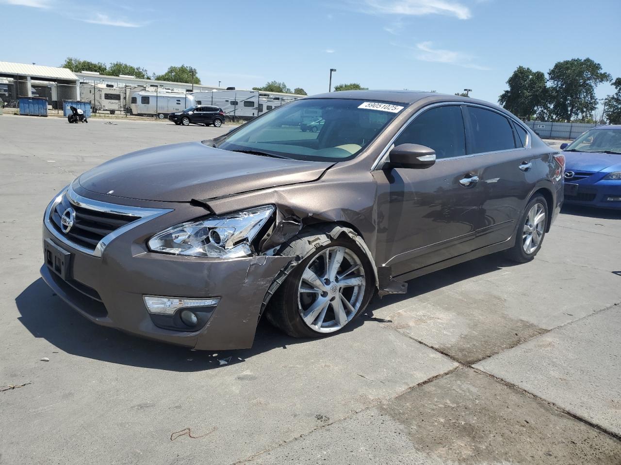 2014 Nissan Altima 2.5 en Venta en Sacramento, CA - Front End