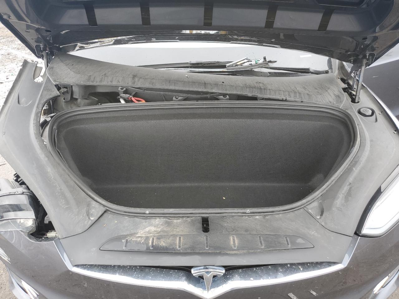 2019 Tesla Model X VIN: 5YJXCDE4XKF187888 Lot: 56365705