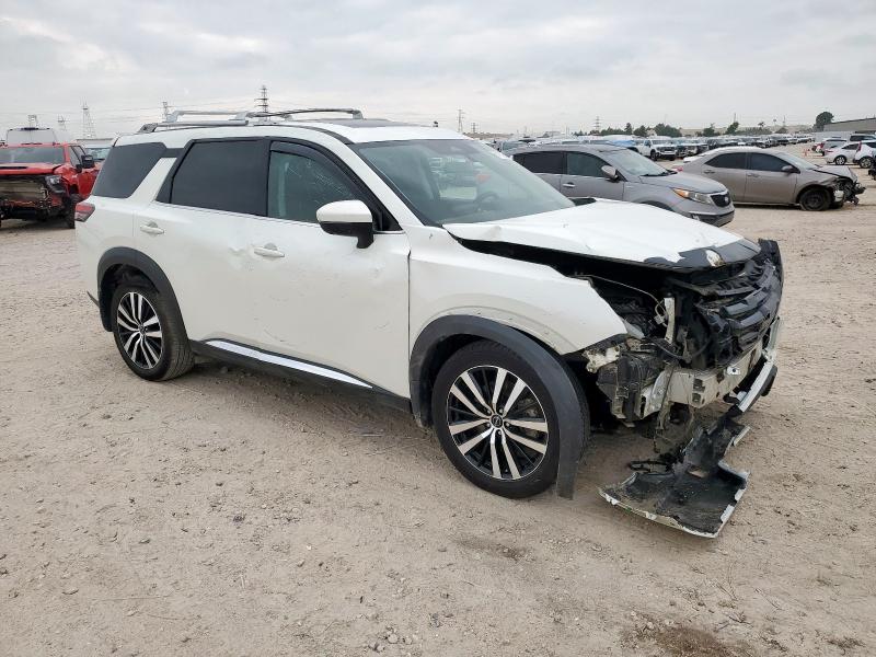 NISSAN PATHFINDER 2024 Biały